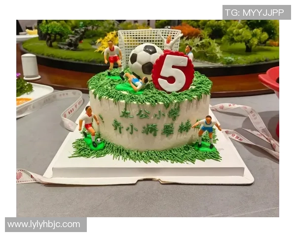 抖音搞笑模仿秀足球明星风采大比拼引发网友热议与欢笑